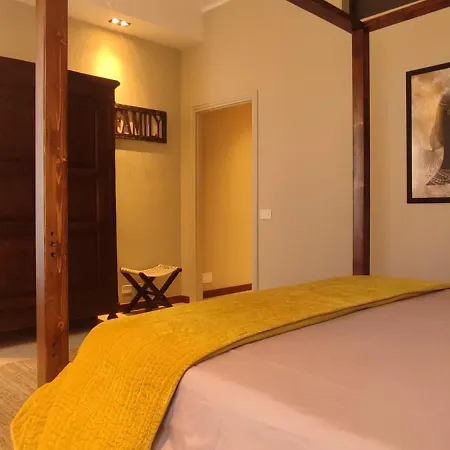 Rota's House Iii ゲストハウス 4*