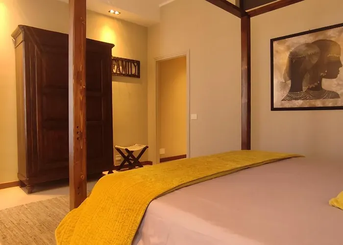 Rota's House Iii Πανσιόν 4*