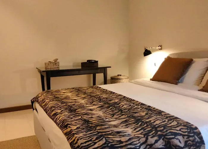 Rota's House Iii Konukevi 4*